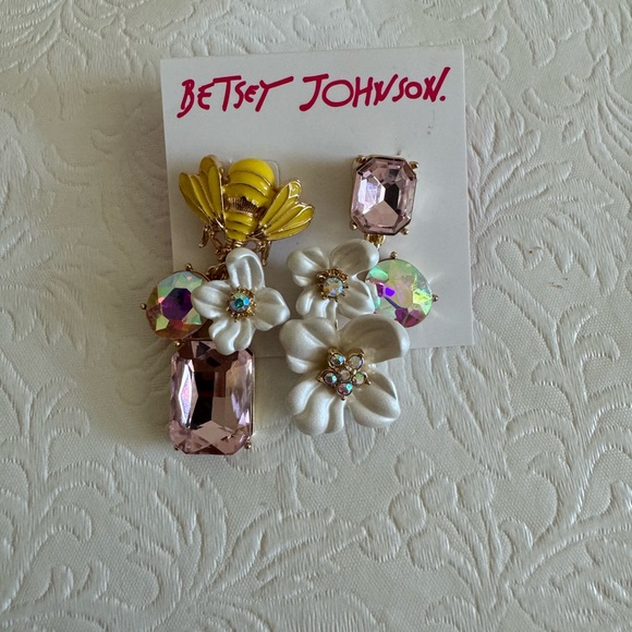Betsey Johnson Womens Floral Earrings - Picture 4 of 4